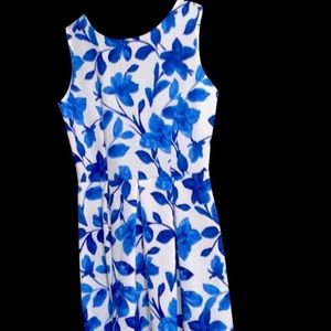 “GILLI” floral dress